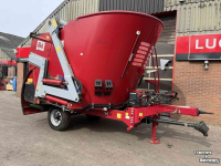 Vertical feed mixer BVL BVL van Lengerich V-MIX 13-1LS zelfladende voermengwagen voermachines