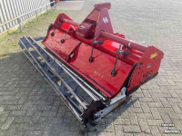 Rotary Tiller Howard Grondfrees met kooirol
