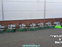 Weed brusher  VLT Van Loo Trading VL weed Brush