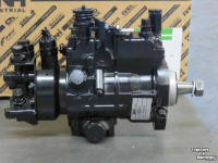 Tractor Ford Brandstofpomp FORD 10serie Parts nr:87801477R