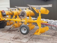 Ploughs Panter Diepploeg 3 schaar wentel +/- 40 cm diep